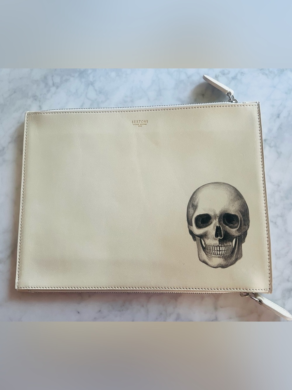 Bertoni Cream Leather Messenger Pouch with Skull Print